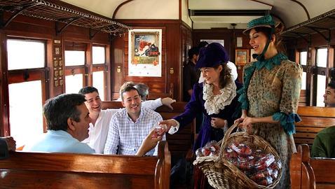 Súbete al «Tren de la Fresa» con toda la familia